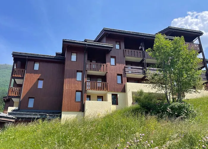 Divisible Pres Des Pistes Et Commodites A - Fr-1-356-528 * ヴァルモレル